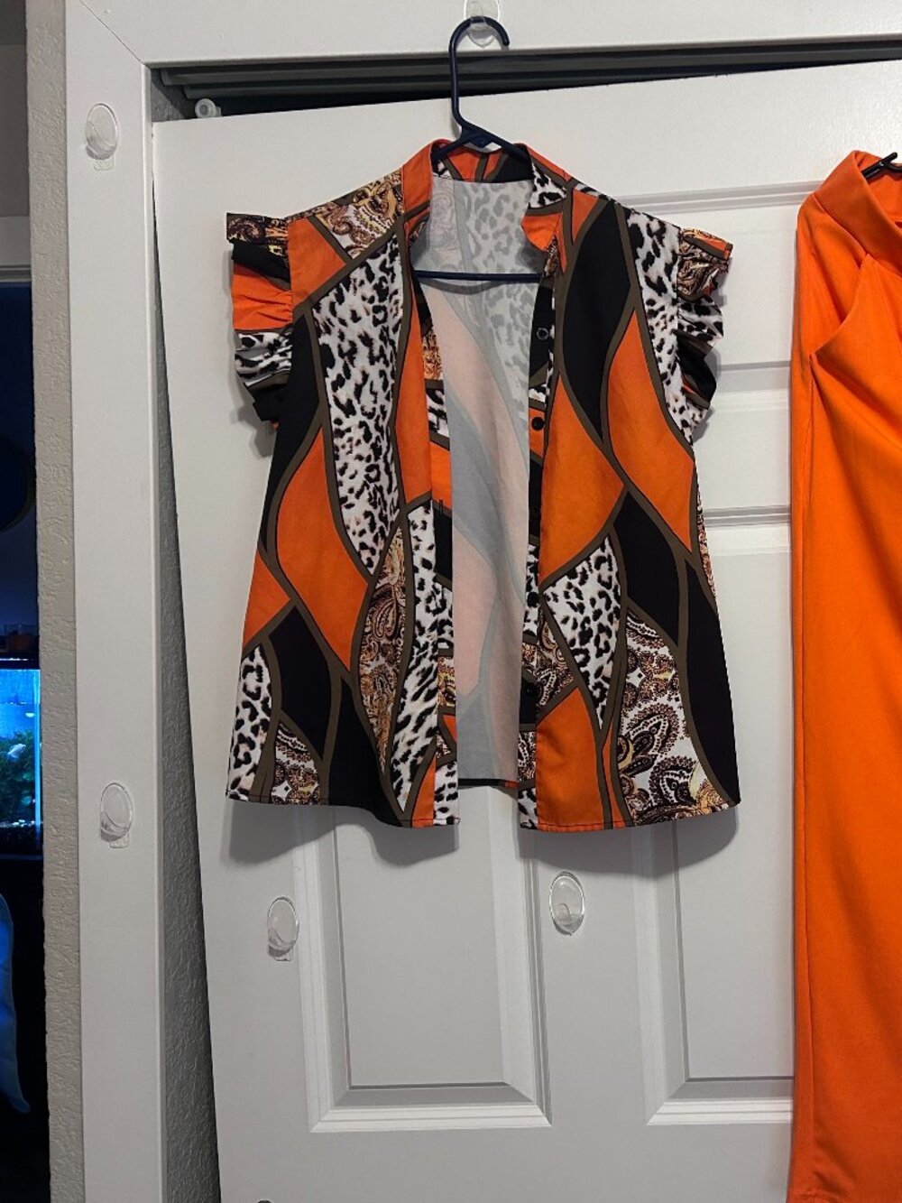 Temu Orange Co-ord Set – Sleeveless Patterned Blouse & Trousers